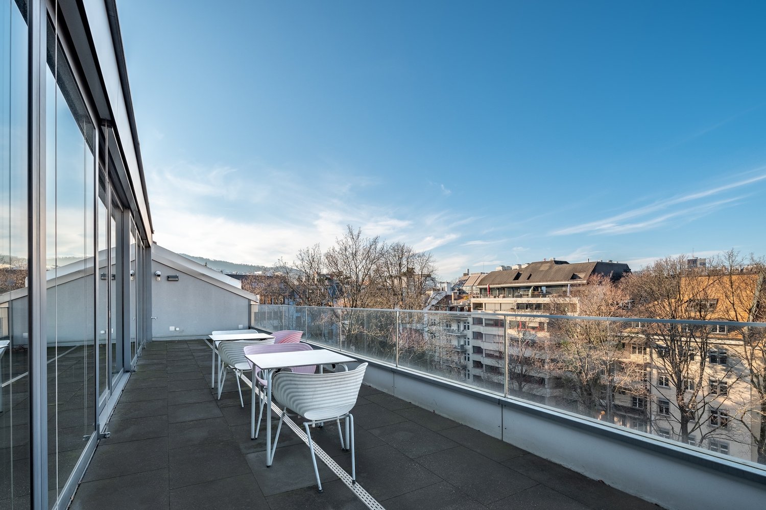 2000m² de bureaux