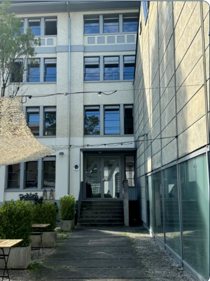 100m² bureau