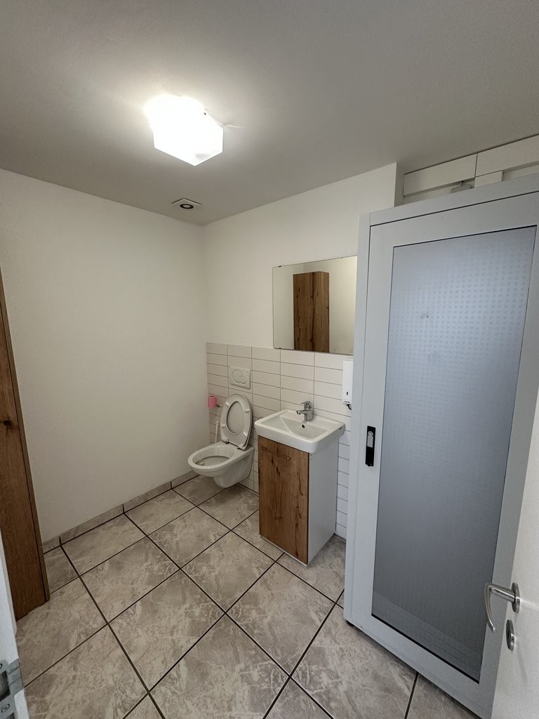 98m² bureau, photo 7 sur 8