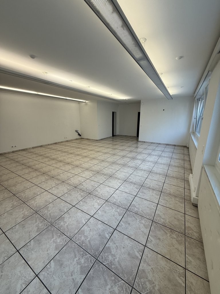 98m² bureau, photo 6 sur 8