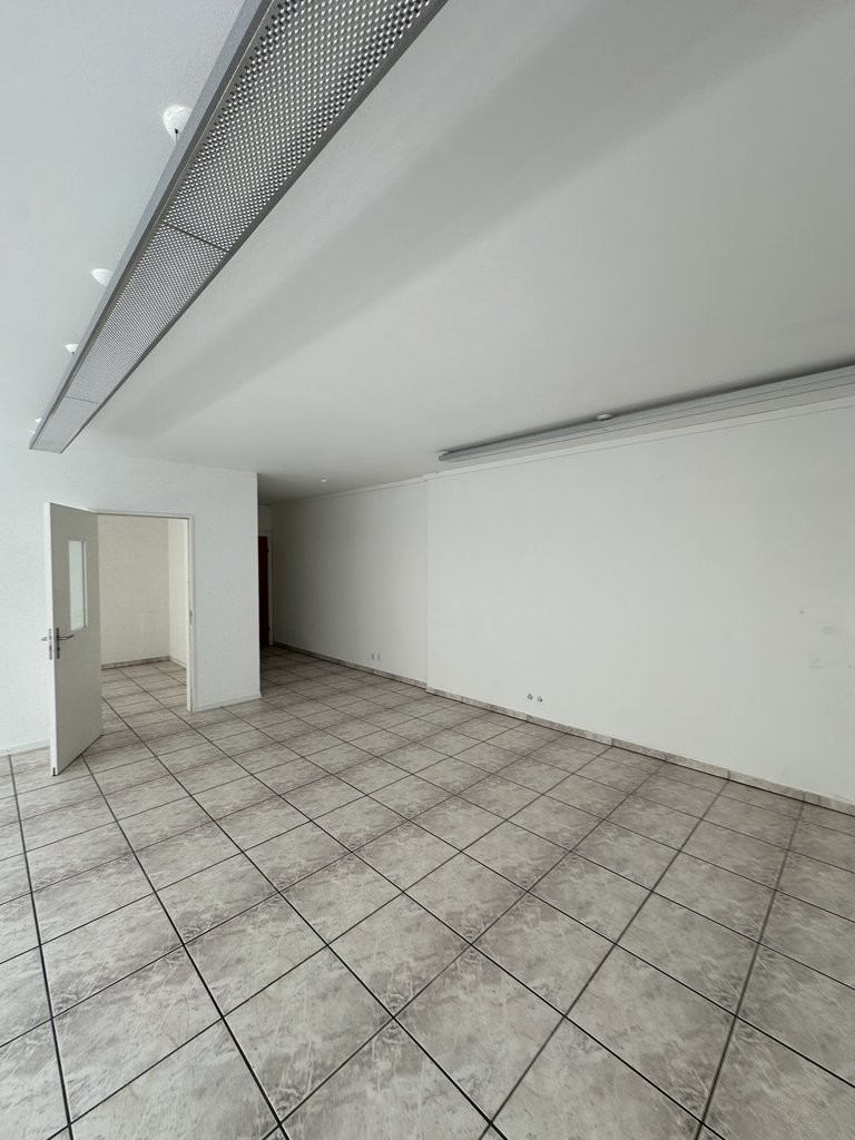 98m² bureau, photo 2 sur 8