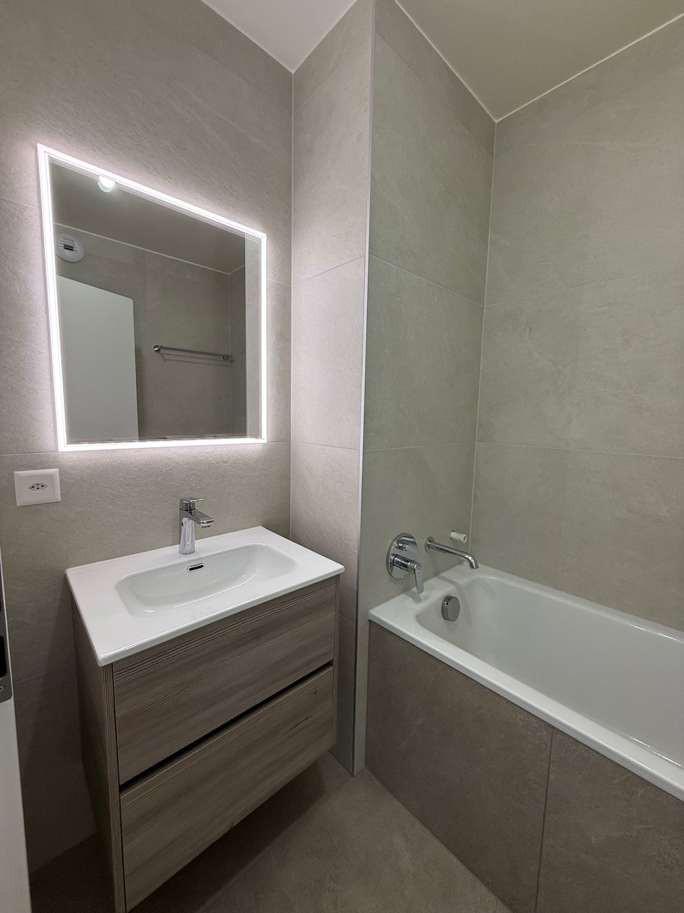4 rooms apartment, photo 1 sur 10