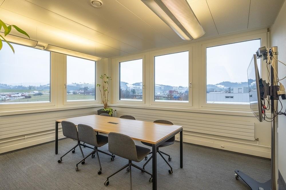 303m² bureau