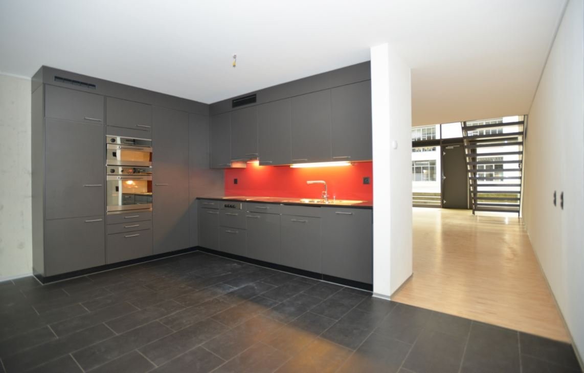 170m² commercial, photo 9 sur 10