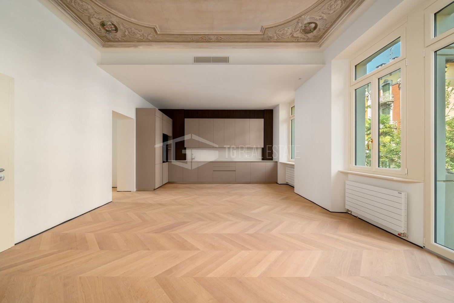Appartement de 5 pièces, photo 1 sur 10