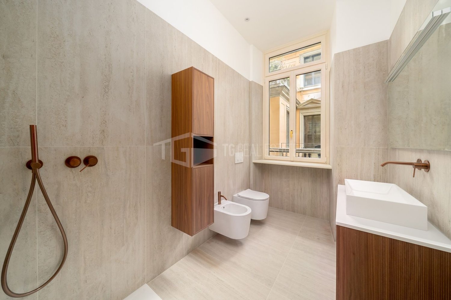 Appartement de 5 pièces, photo 10 sur 10