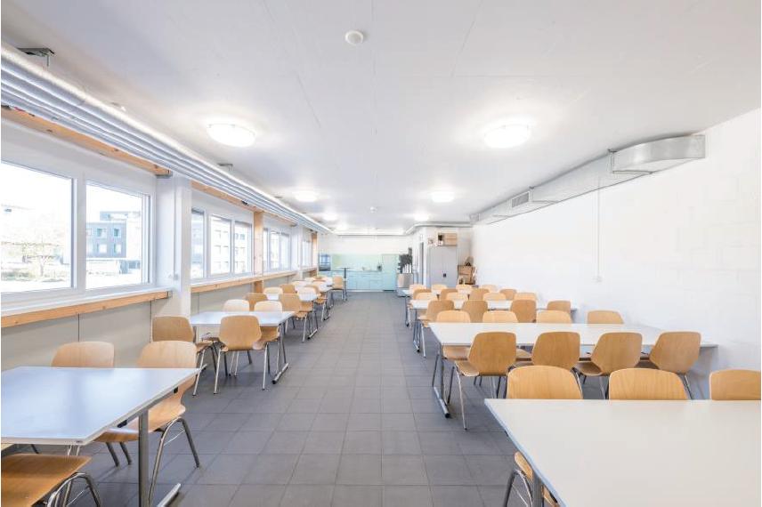 2390m² commercial, photo 9 sur 10