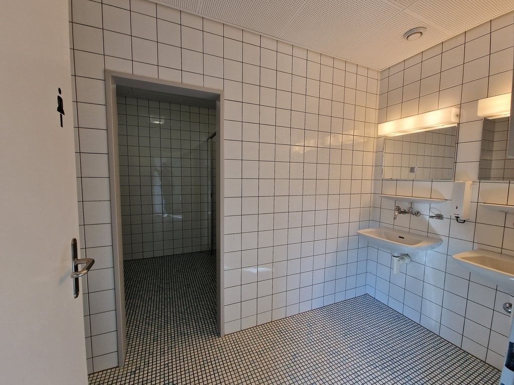 87m² bureau