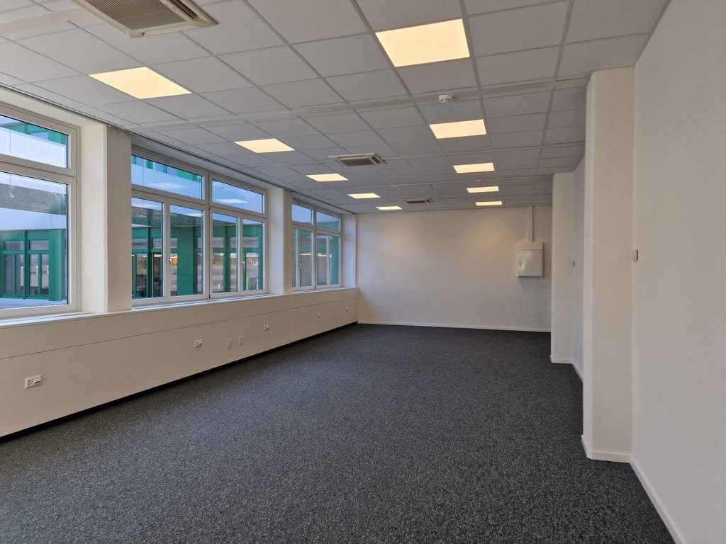 87m² bureau