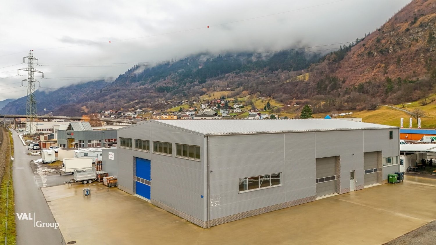 830m² oggetto industriale