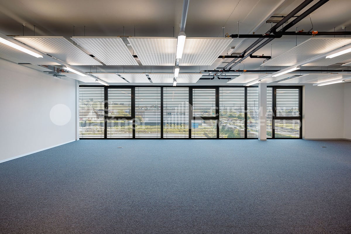 119m² commercial