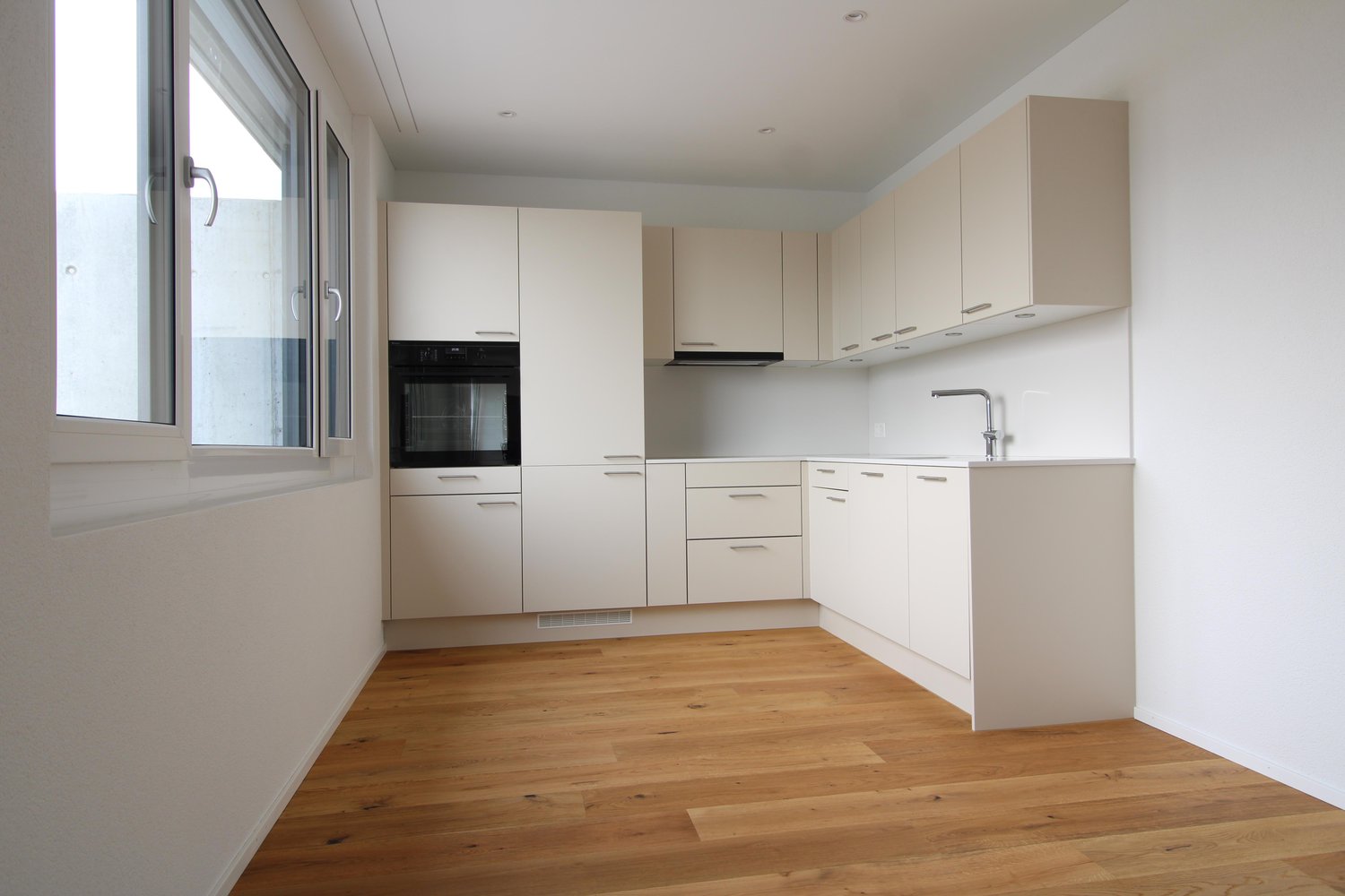 Appartement en attique de 2 ½ pièces, photo 3 sur 10