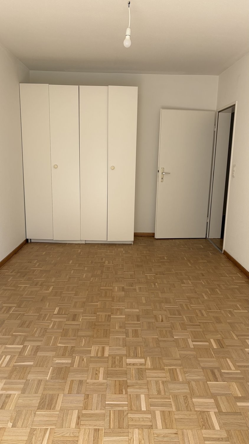 5 rooms apartment