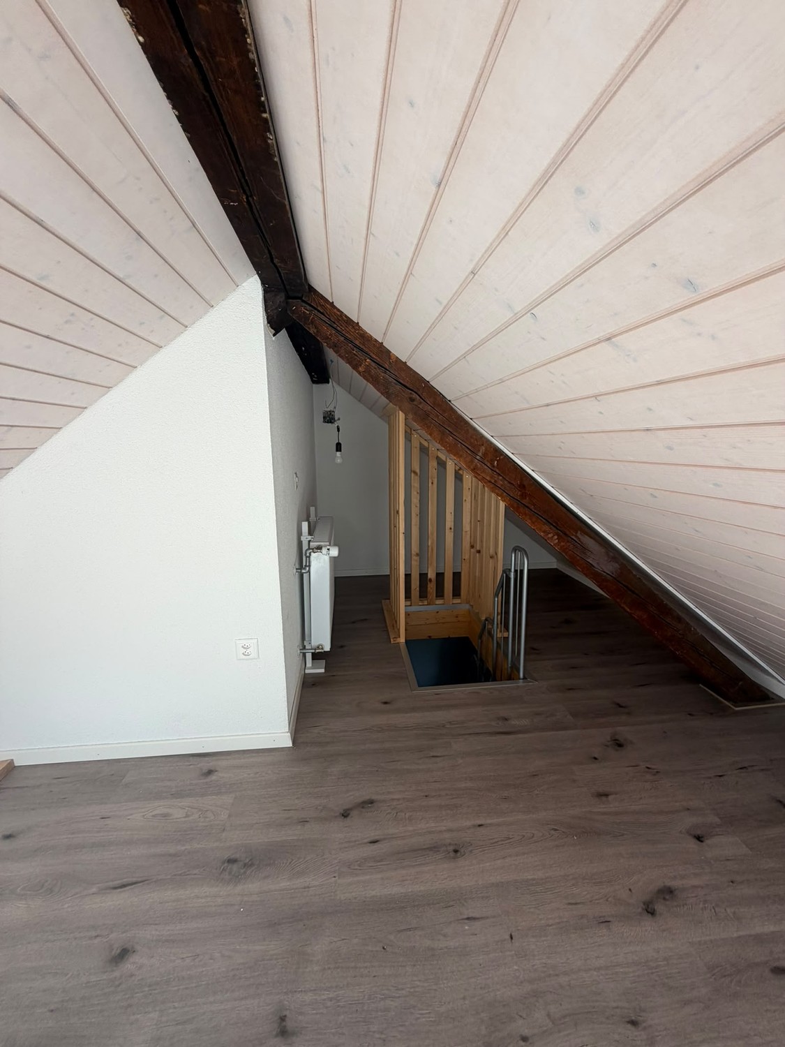 Appartement mansardé de 3 ½ pièces