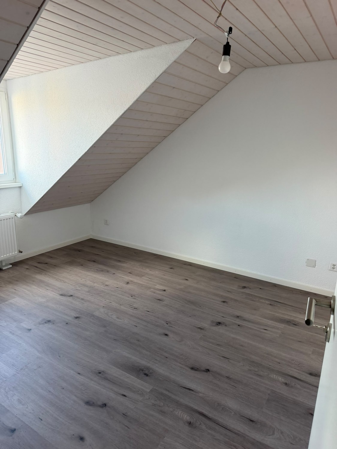 Appartement mansardé de 3 ½ pièces
