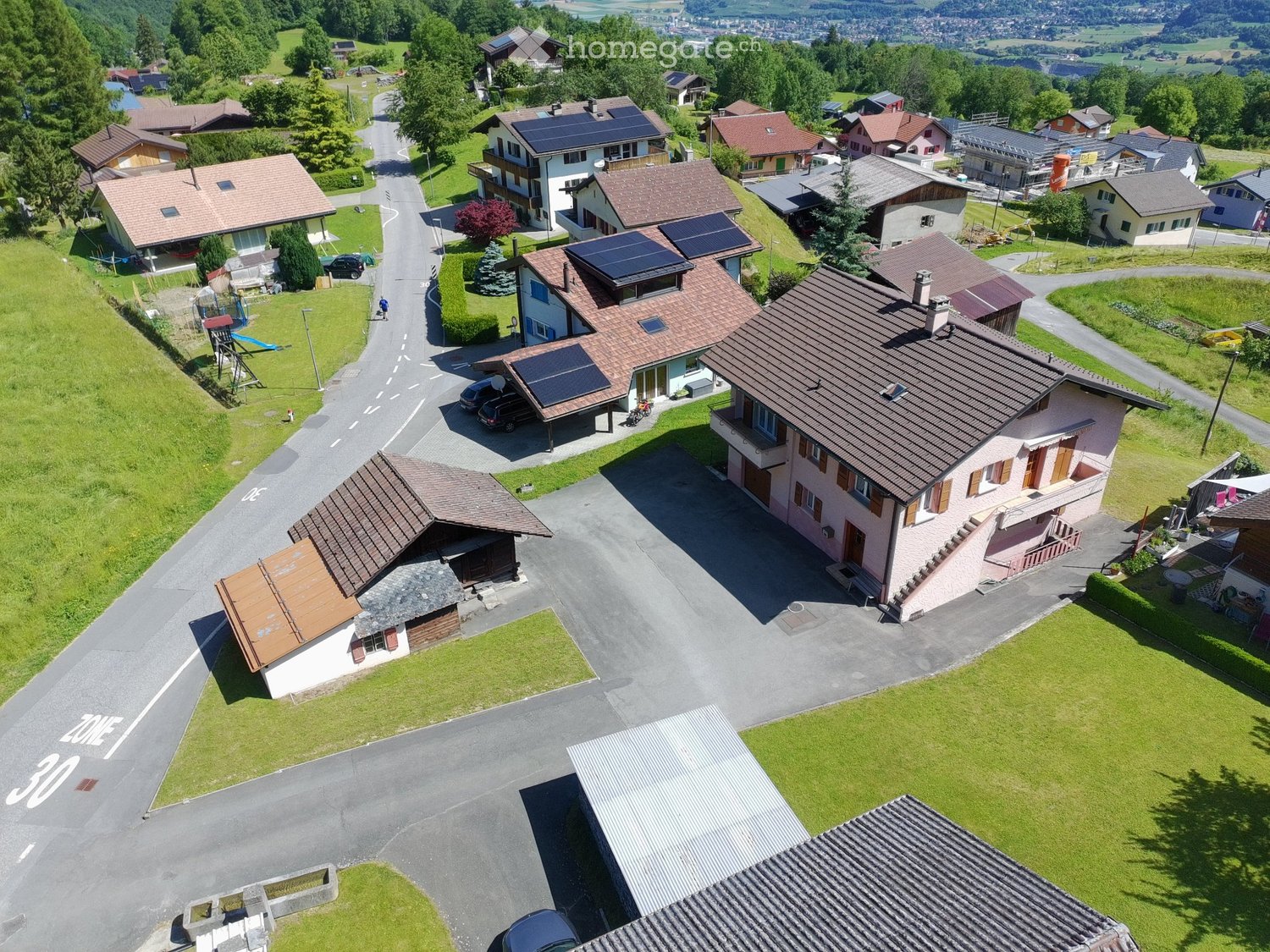 8 Zimmer Einfamilienhaus