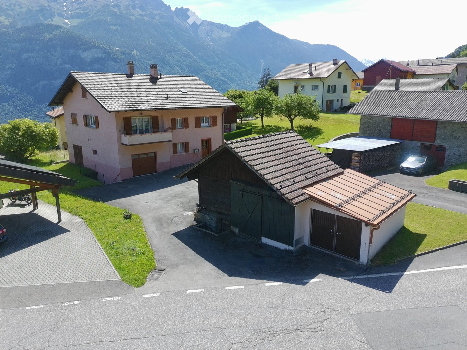 8 Zimmer Einfamilienhaus