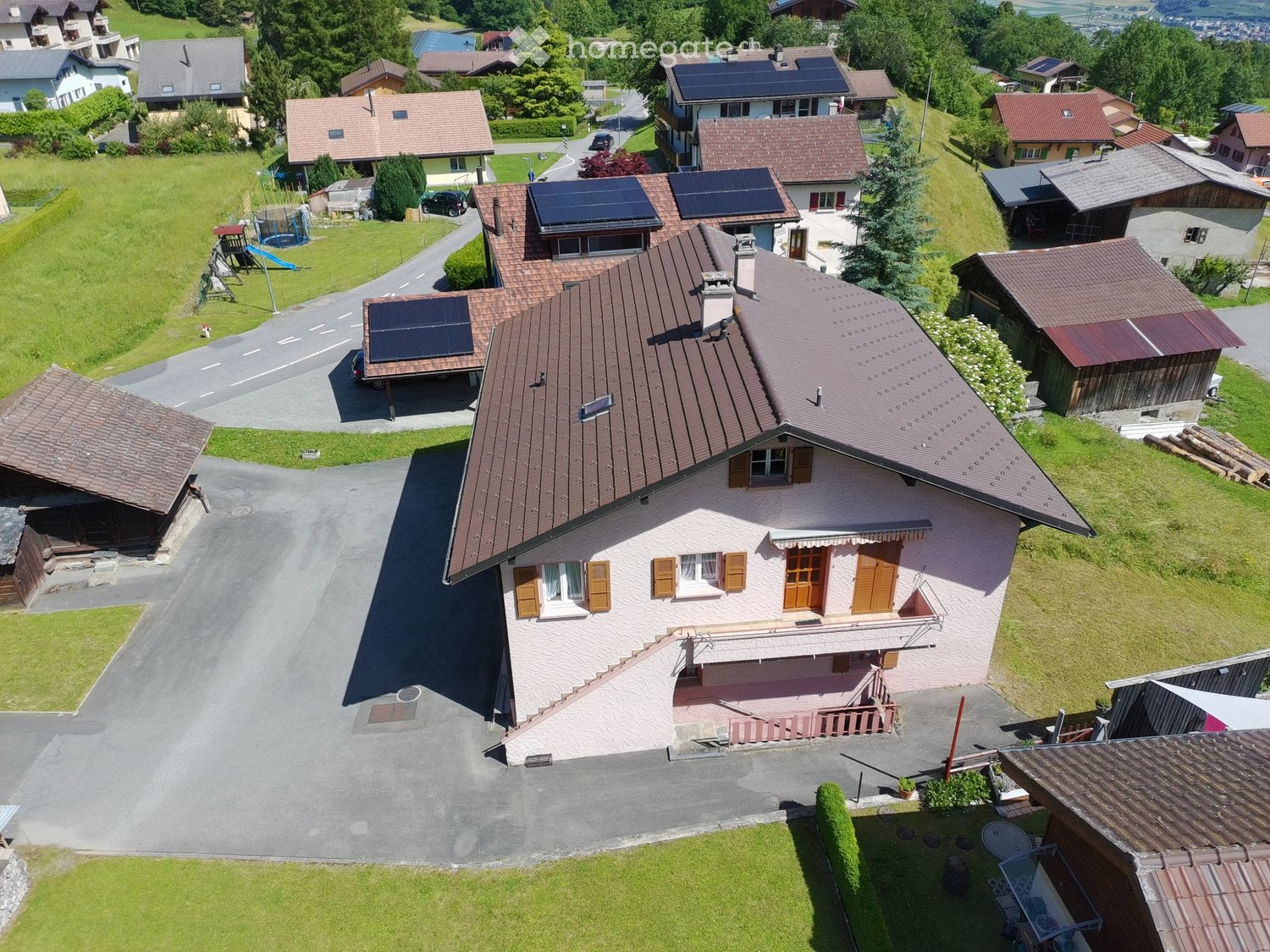 8 Zimmer Einfamilienhaus