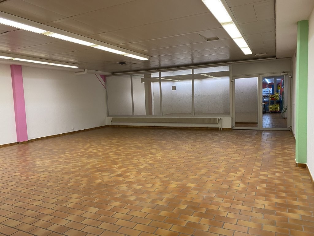 85m² shop, photo 4 sur 8