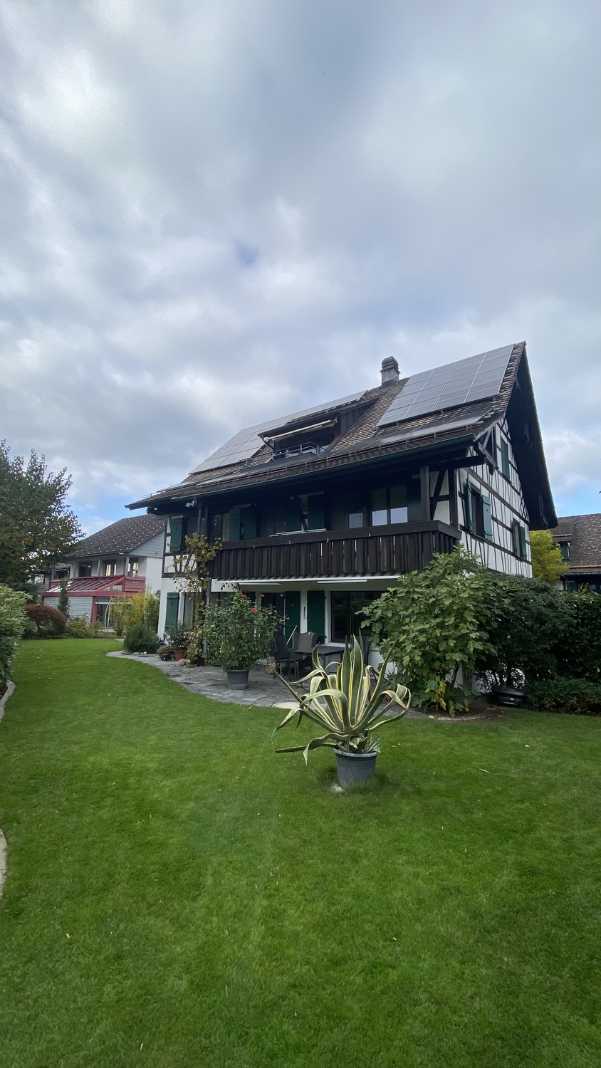 8 rooms single house