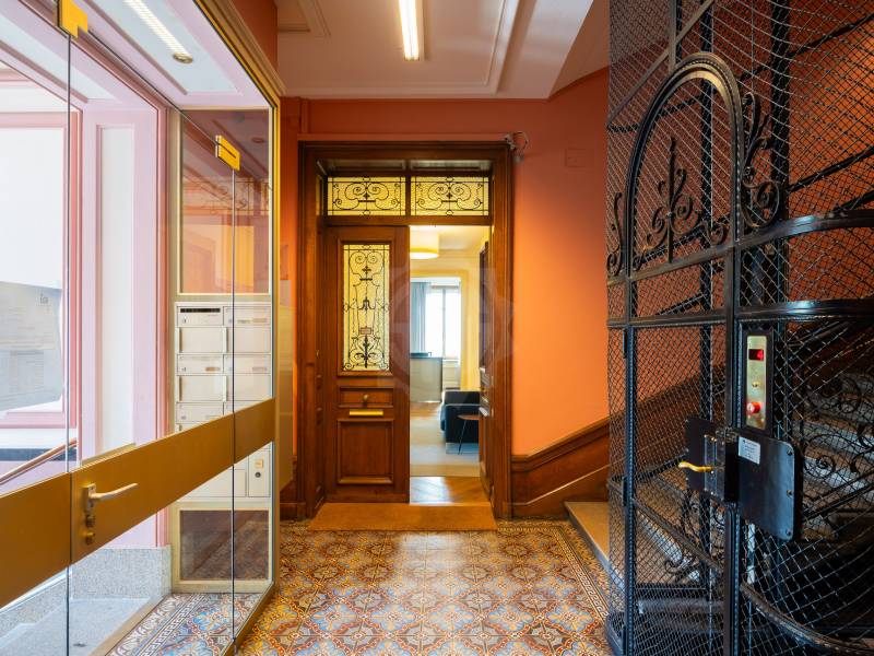 170m² office, photo 4 sur 10