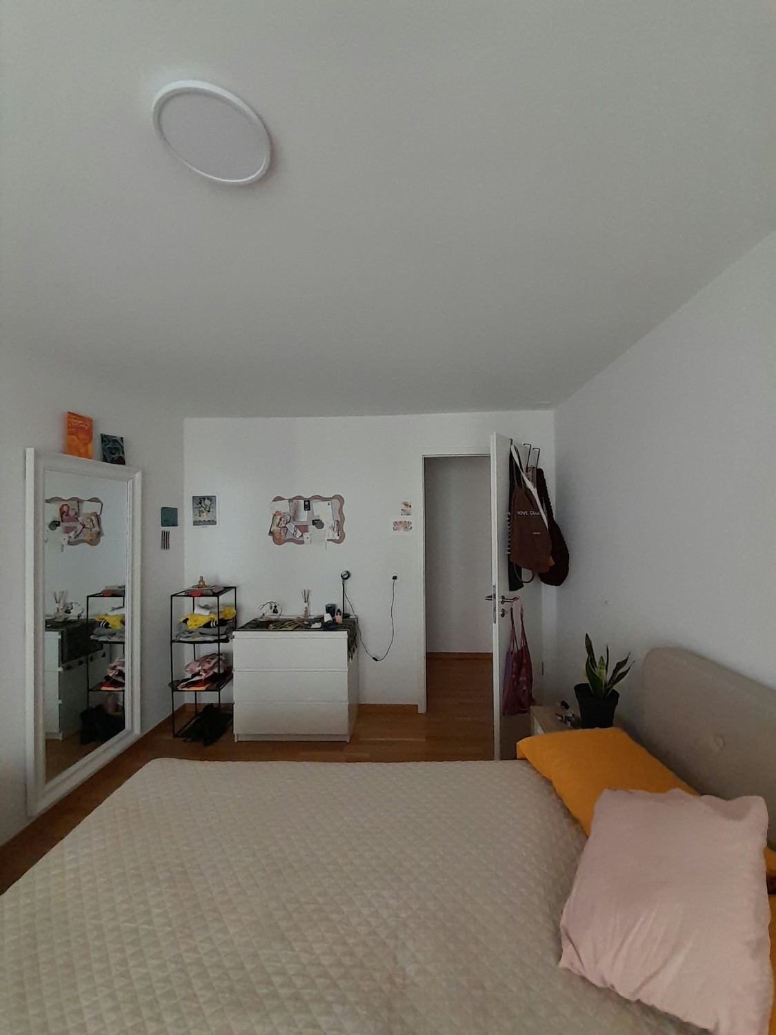 Chambre en colocation, photo 2 sur 10