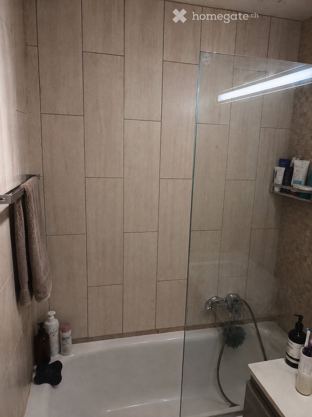 6 rooms apartment