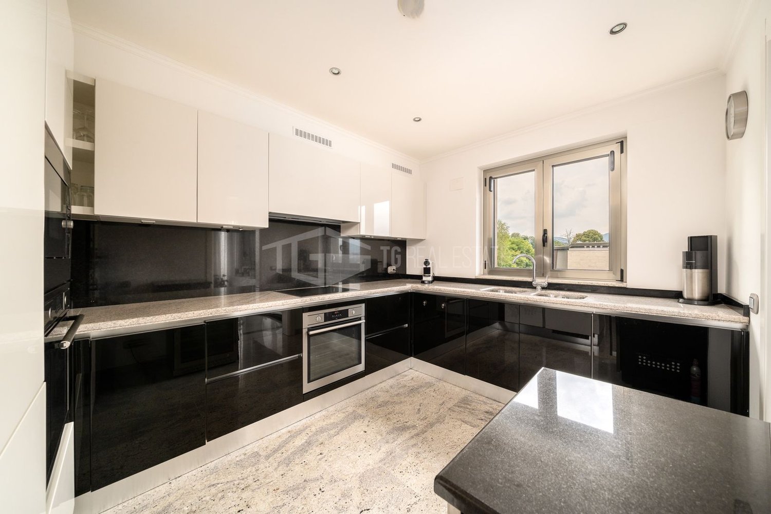 Appartement en attique de 5 ½ pièces
