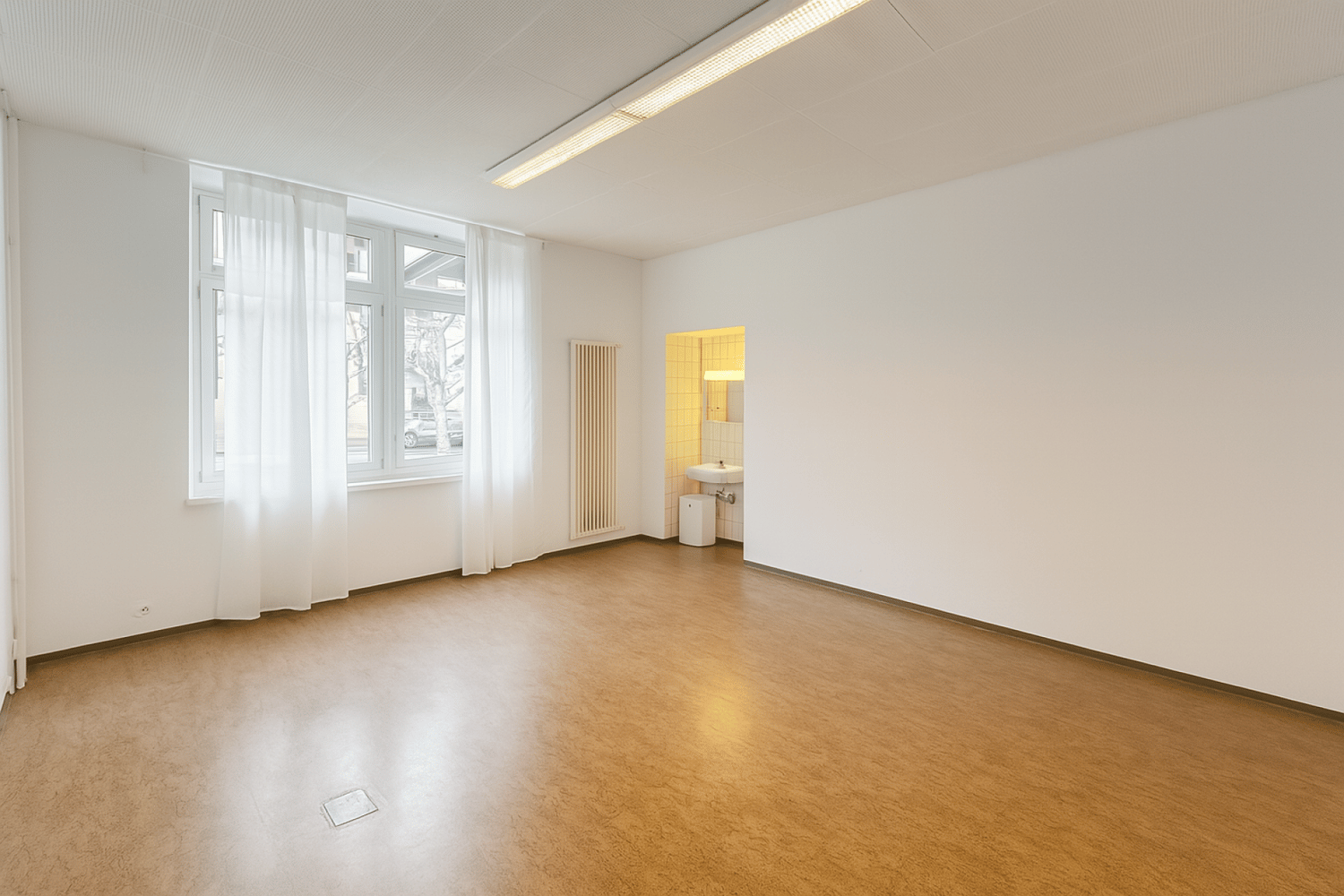 Office, photo 5 sur 7