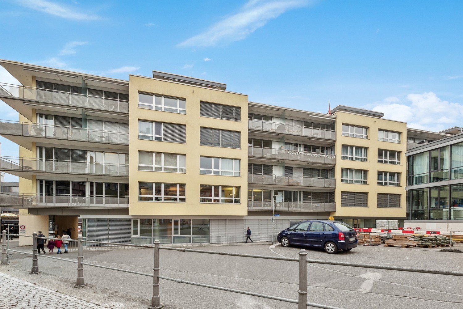 827m² bureau