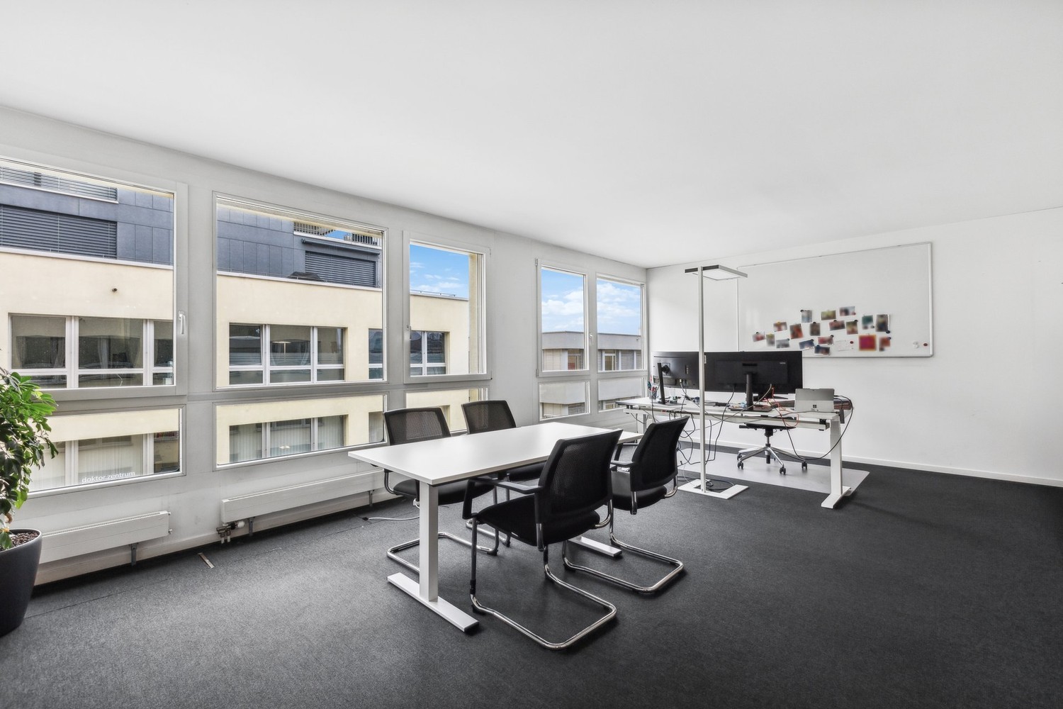 827m² bureau