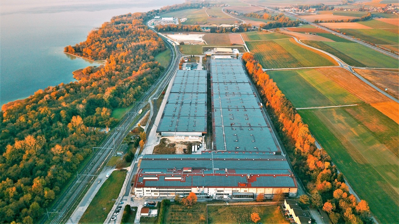 27715m² industrial object