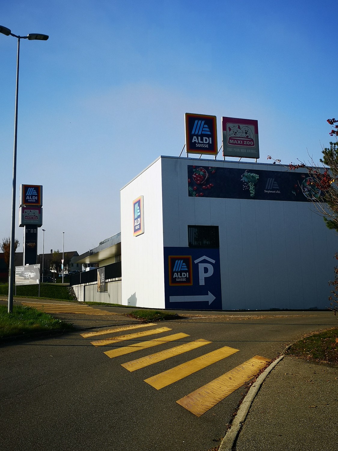 2486m² commercial