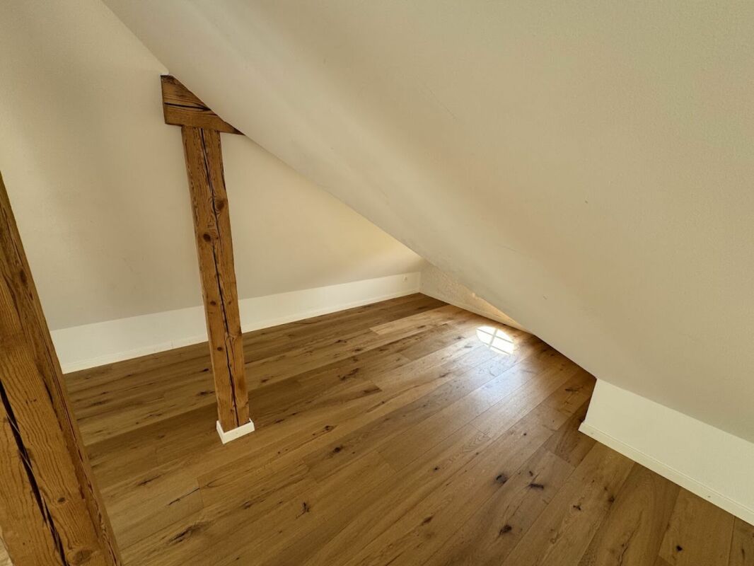 Appartement mansardé de 1 ½ pièce