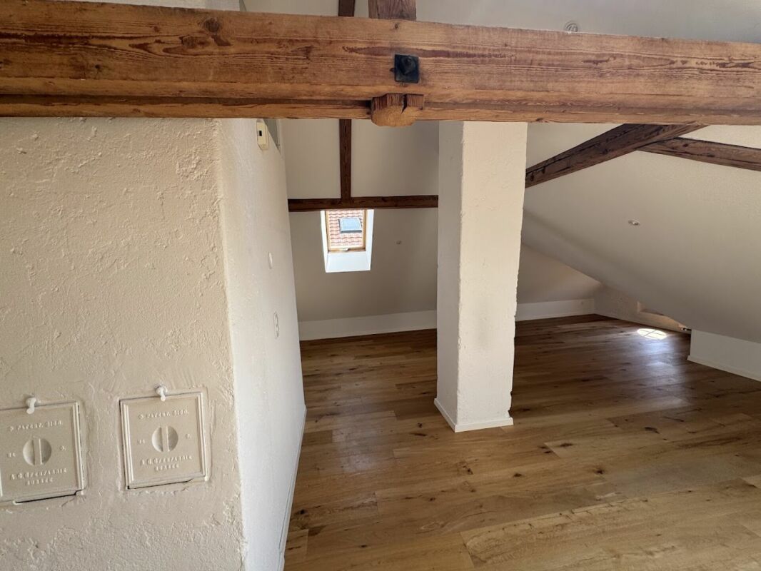 Appartement mansardé de 1 ½ pièce