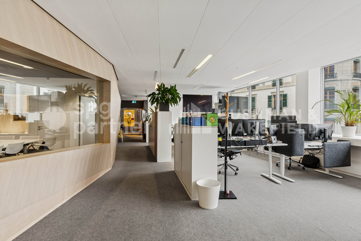 650m² office, photo 2 sur 10