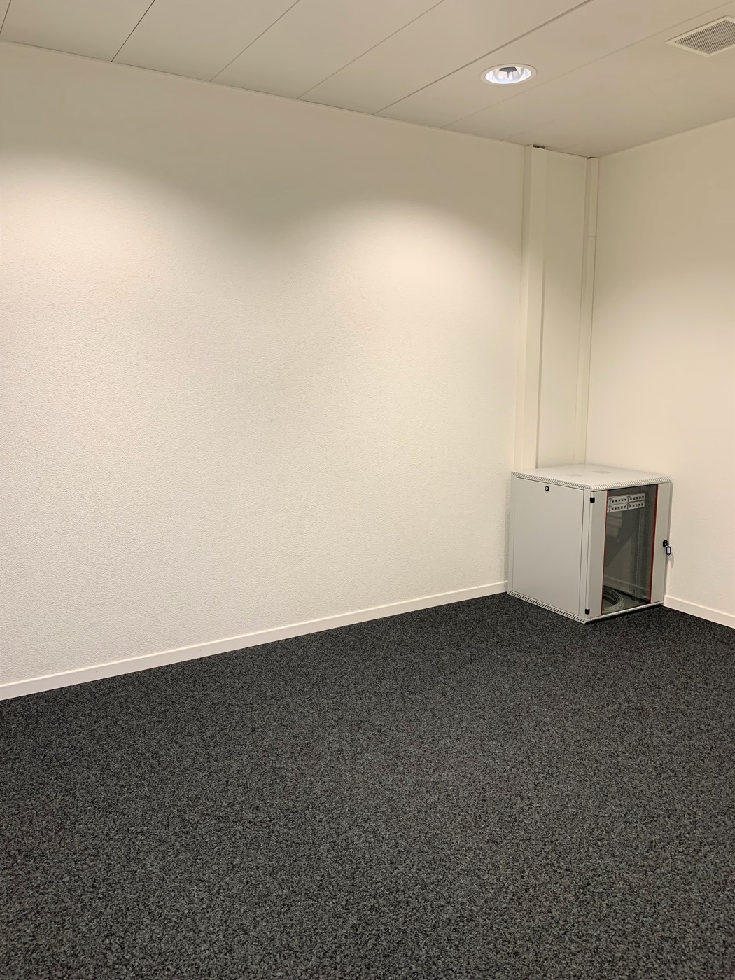 193m² office