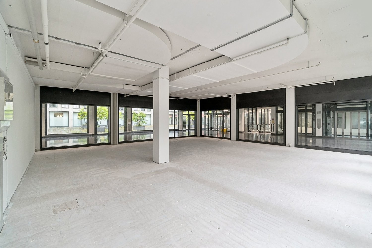 Magasin de 107m², photo 10 sur 10