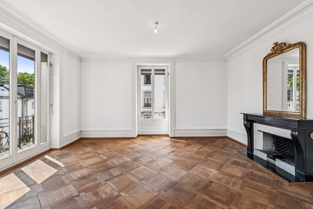 8 rooms apartment, photo 3 sur 10