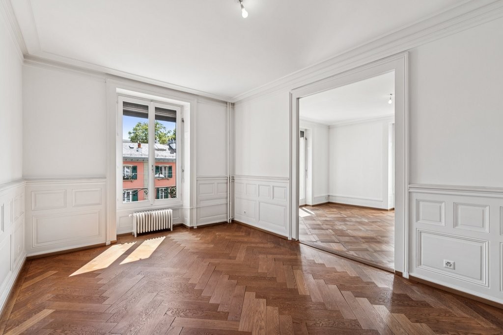 8 rooms apartment, photo 5 sur 10
