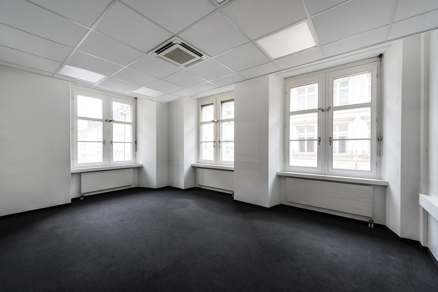 129m² bureau