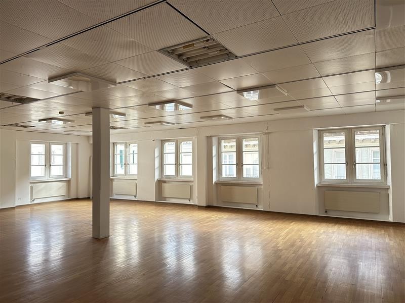 129m² bureau