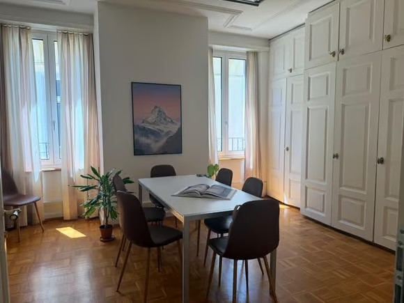 Bureau de 14m²