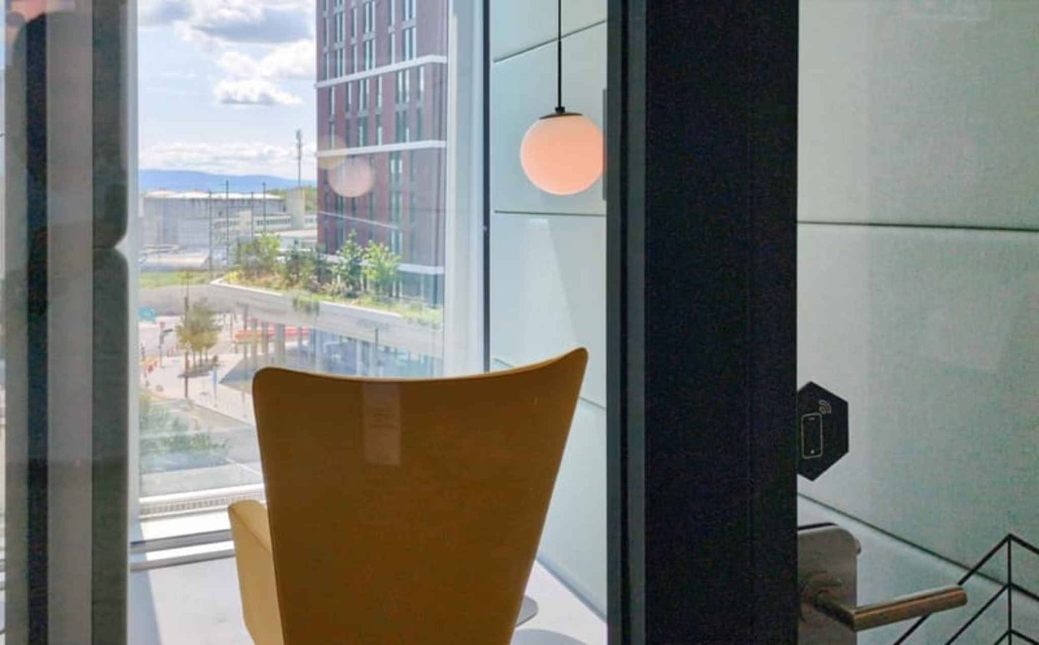 50m² office