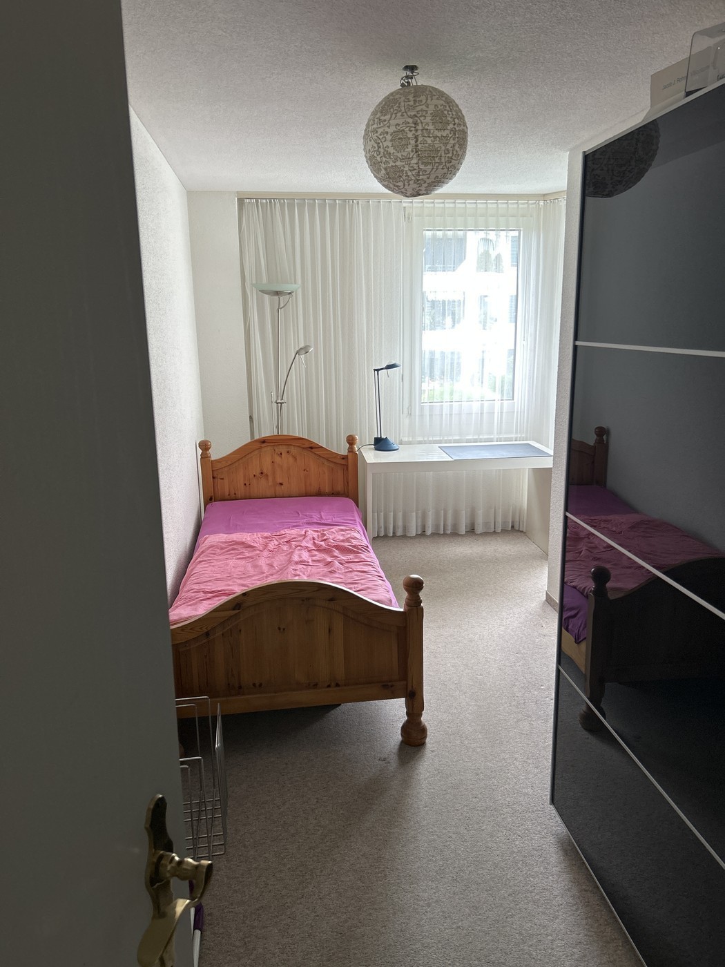 Chambre dans une colocation, photo 1 sur 6