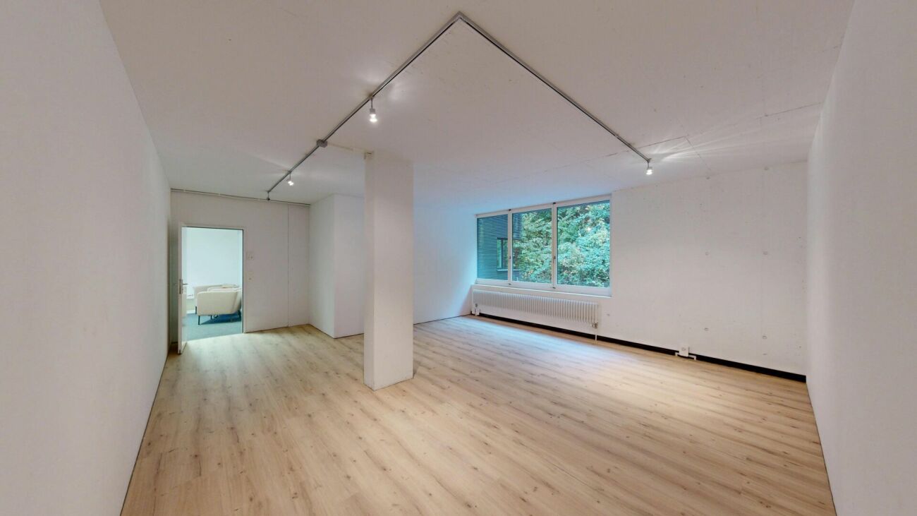 37m² commercial, photo 1 sur 10