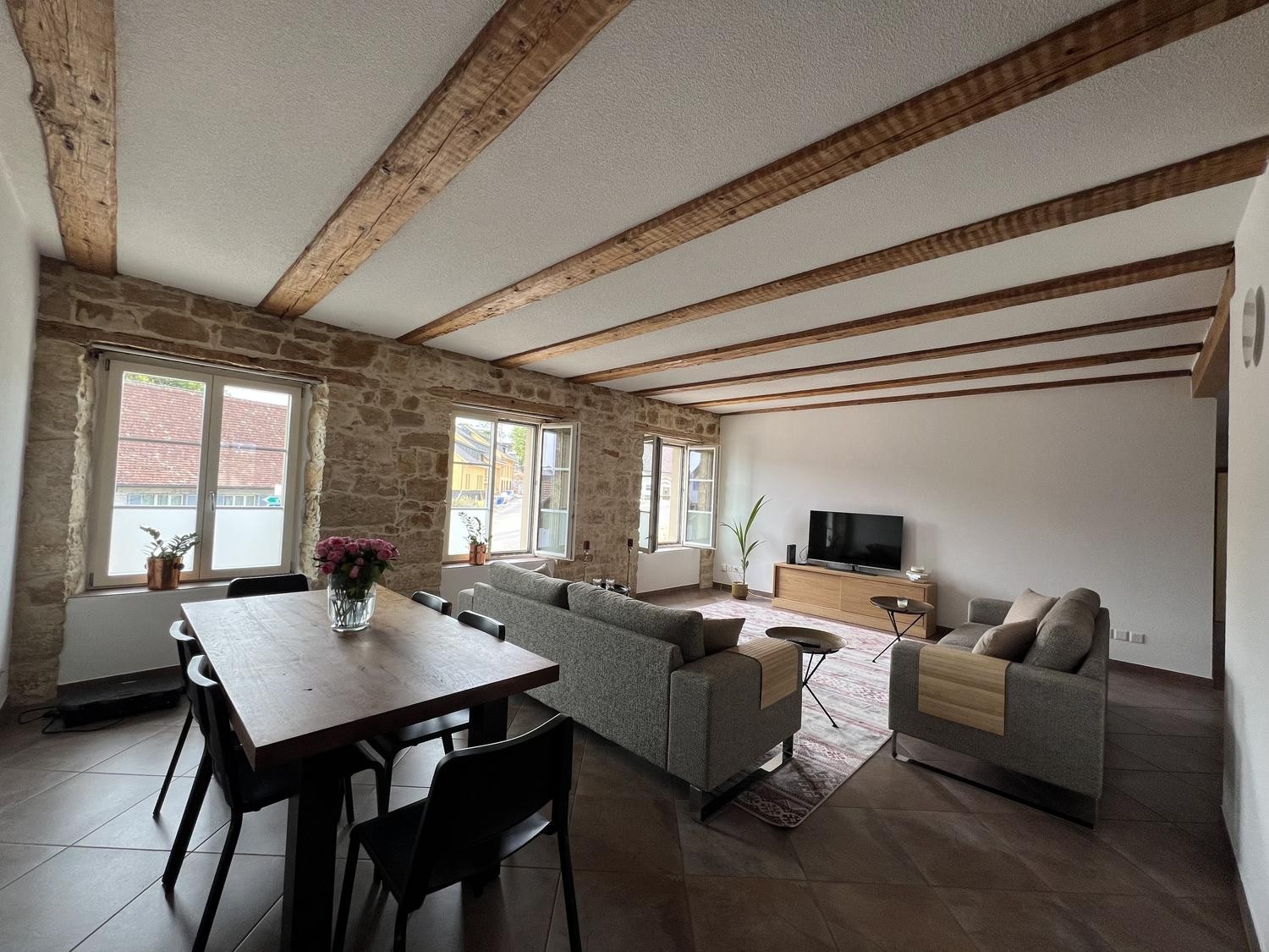 Appartement de 2 ½ pièces, photo 1 sur 6