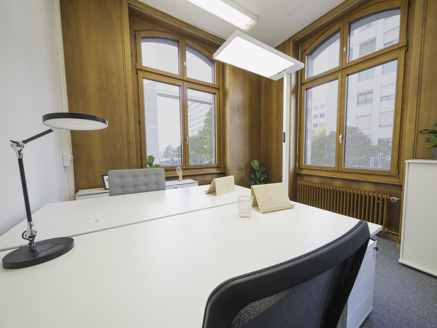 Bureau de 16m², photo 1 sur 10