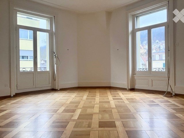 6 rooms apartment, photo 1 sur 10