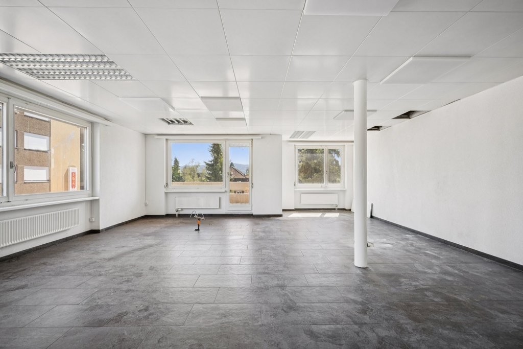 Bureau de 56m²